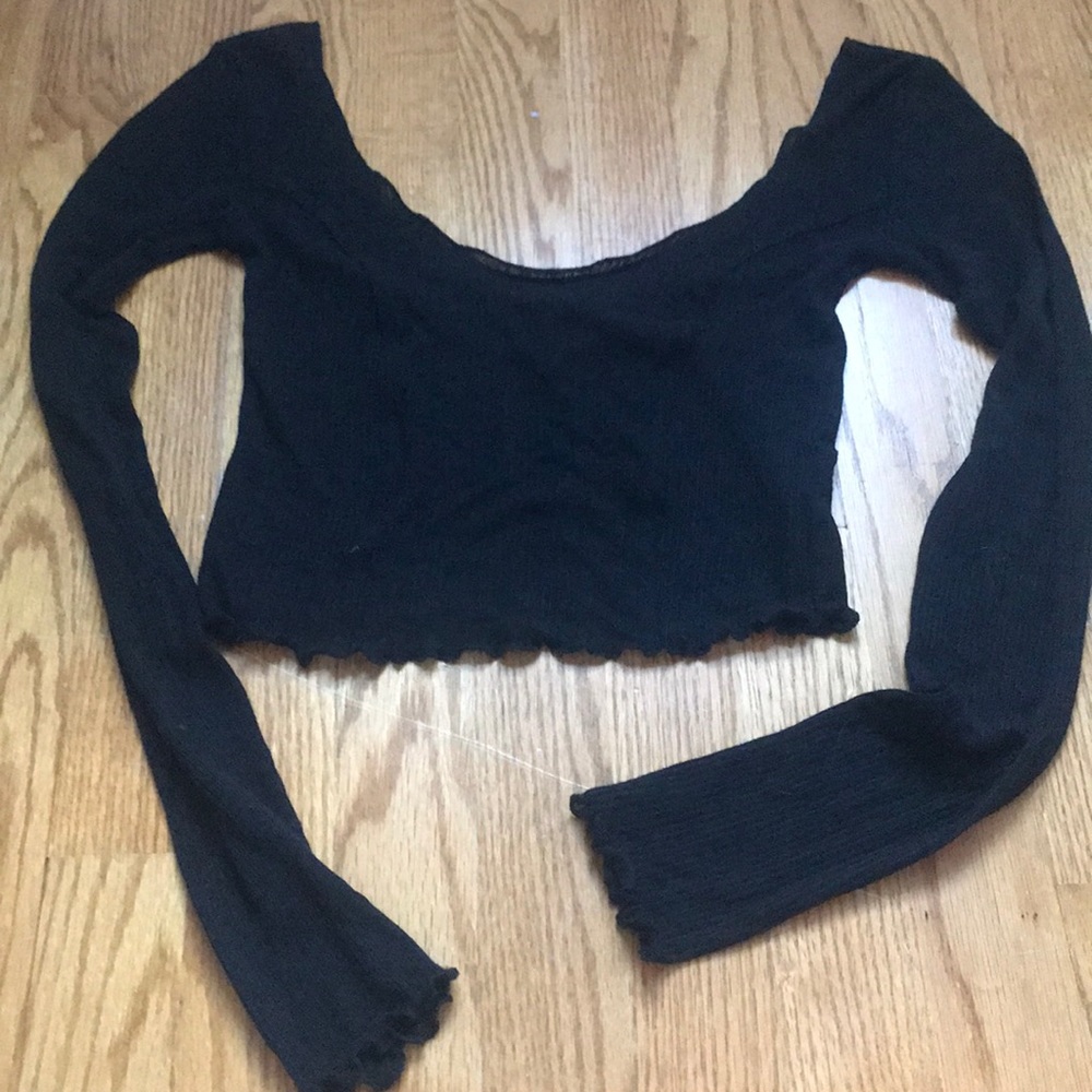Black cropped free people shirt